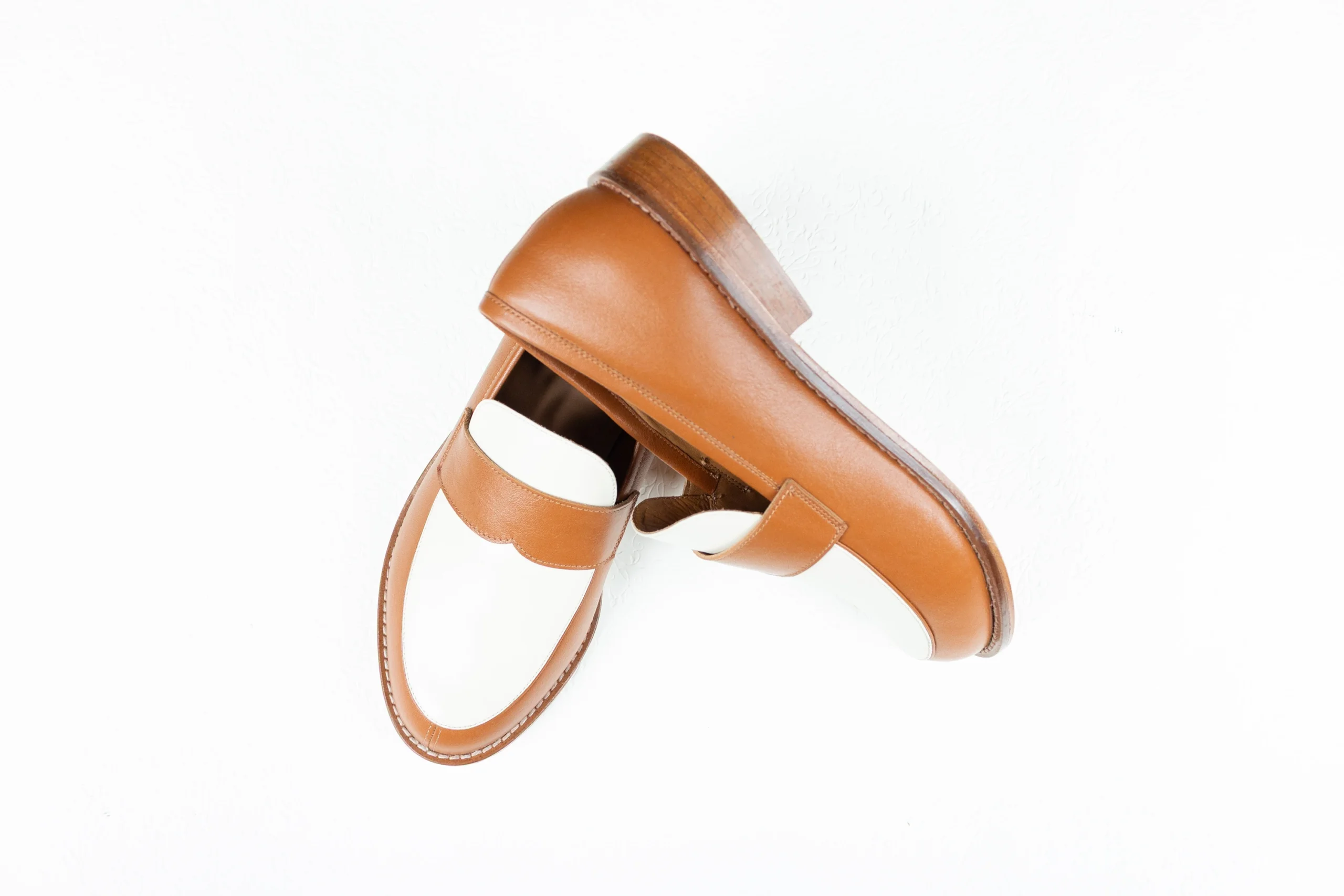 loafers brown white2